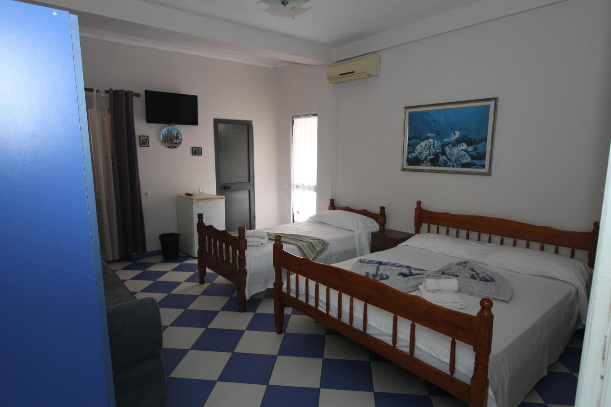 Kompleksi Eli Guest House Дуррес Екстер'єр фото